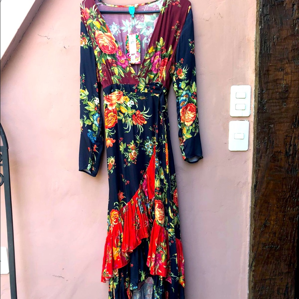 Farm Rio Floral Dress NWT size XS 
$125